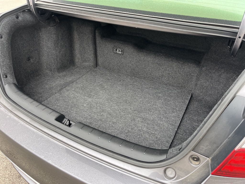 Thumbnail: 2017 Honda Accord - 10