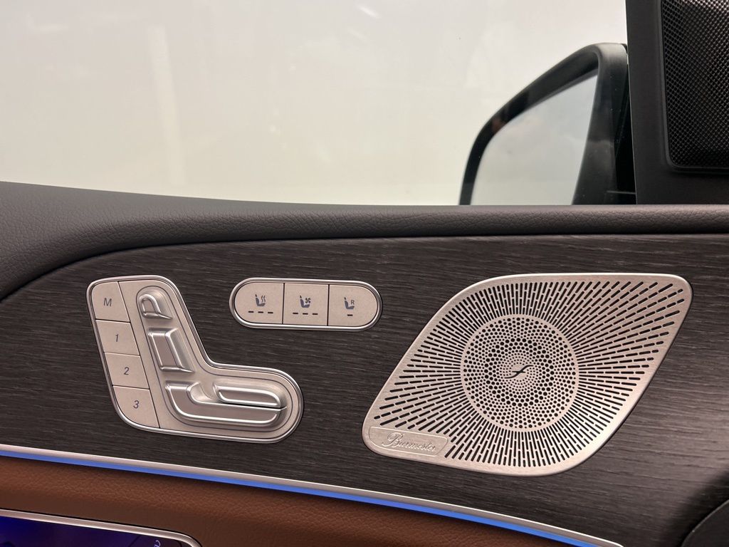 Thumbnail: 2026 Mercedes-Benz GLS - 24