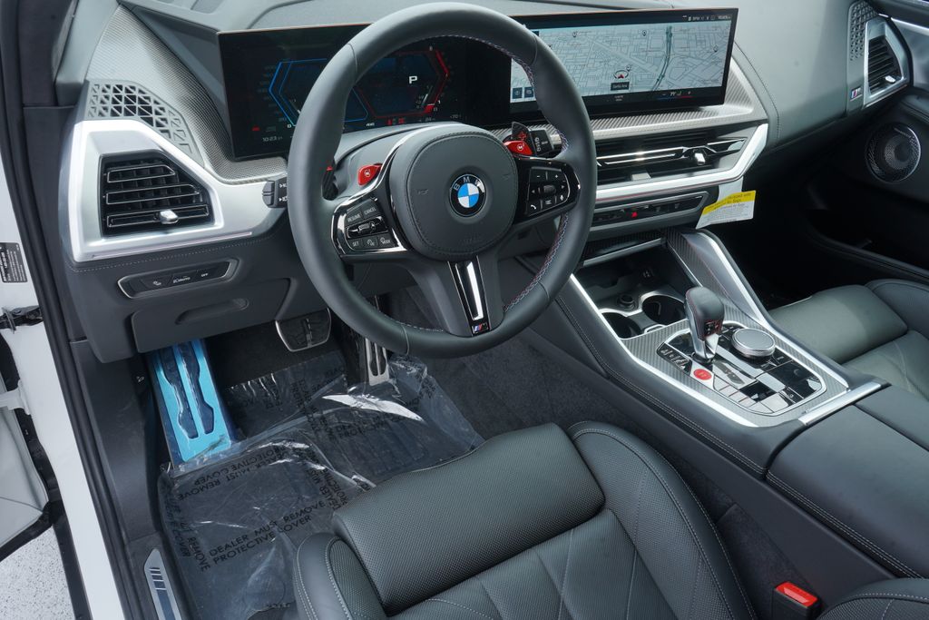 2024 BMW XM Base 13