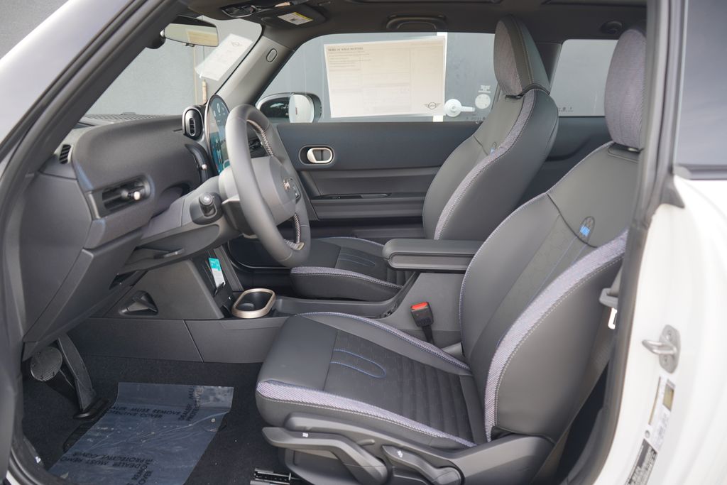 Thumbnail: 2026 MINI Cooper - 6