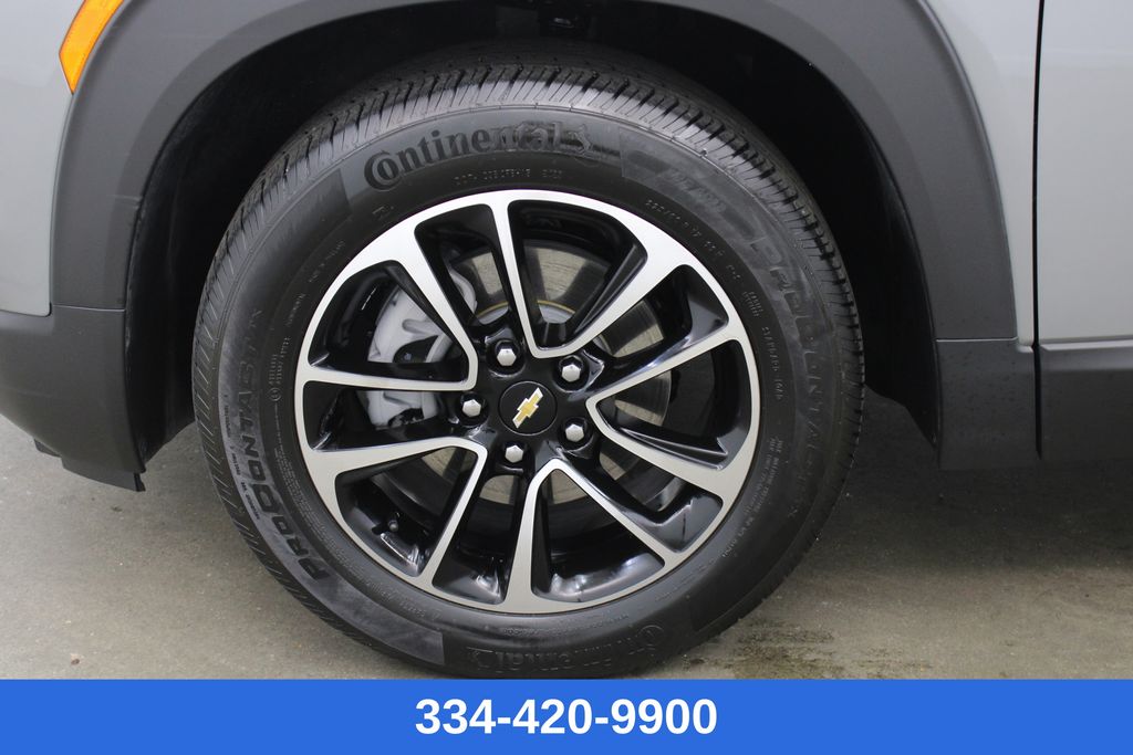 used 2024 Chevrolet TrailBlazer car, priced at $20,599