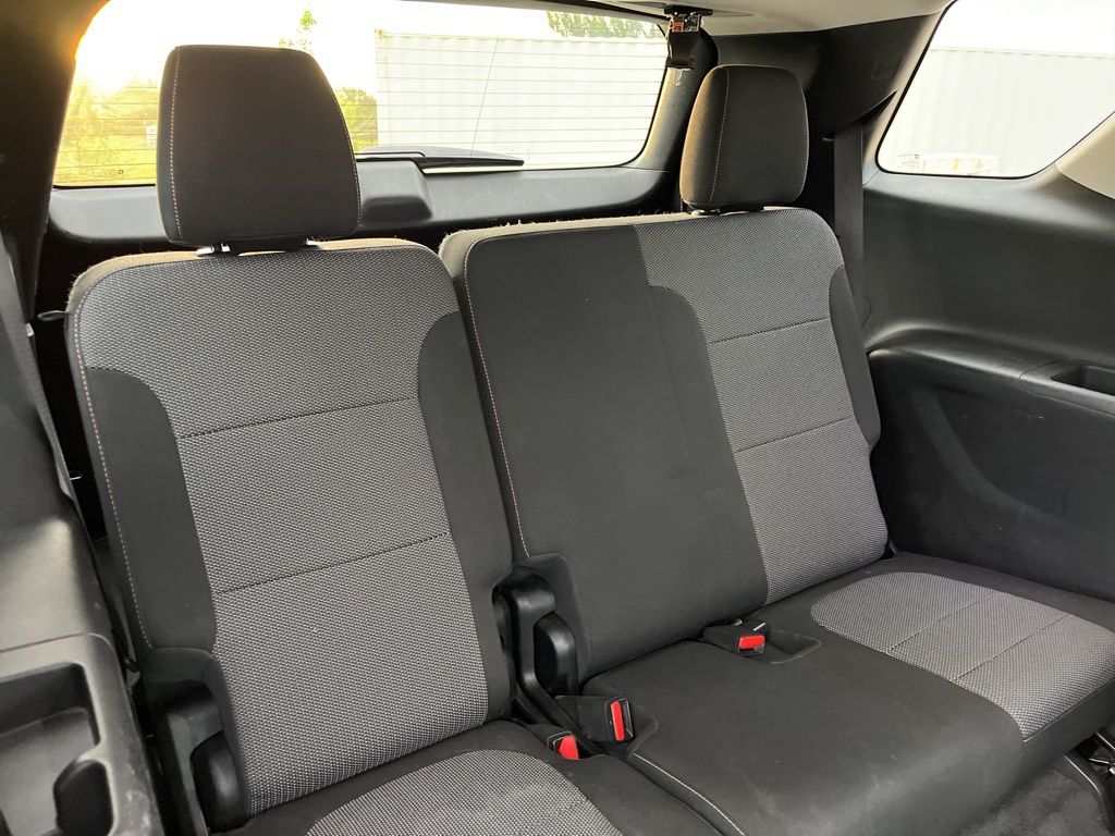 2018 Chevrolet Traverse LT 23