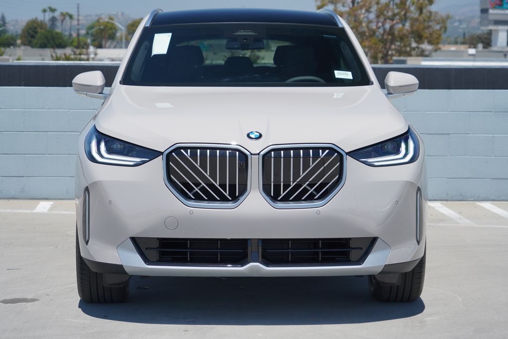 Thumbnail: 2026 BMW X3 - 2