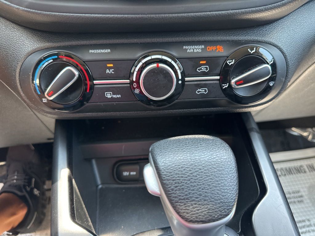 2023 Steel Gray Kia Soul LX FWD Hatchback