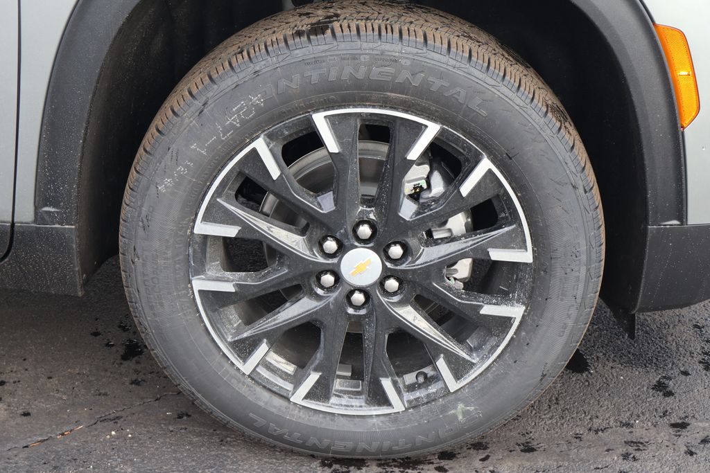 Thumbnail: 2026 Chevrolet Traverse - 11