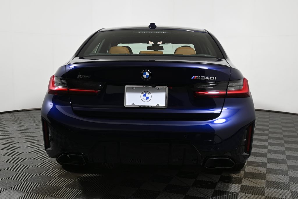 Thumbnail: 2026 BMW 3 Series - 6