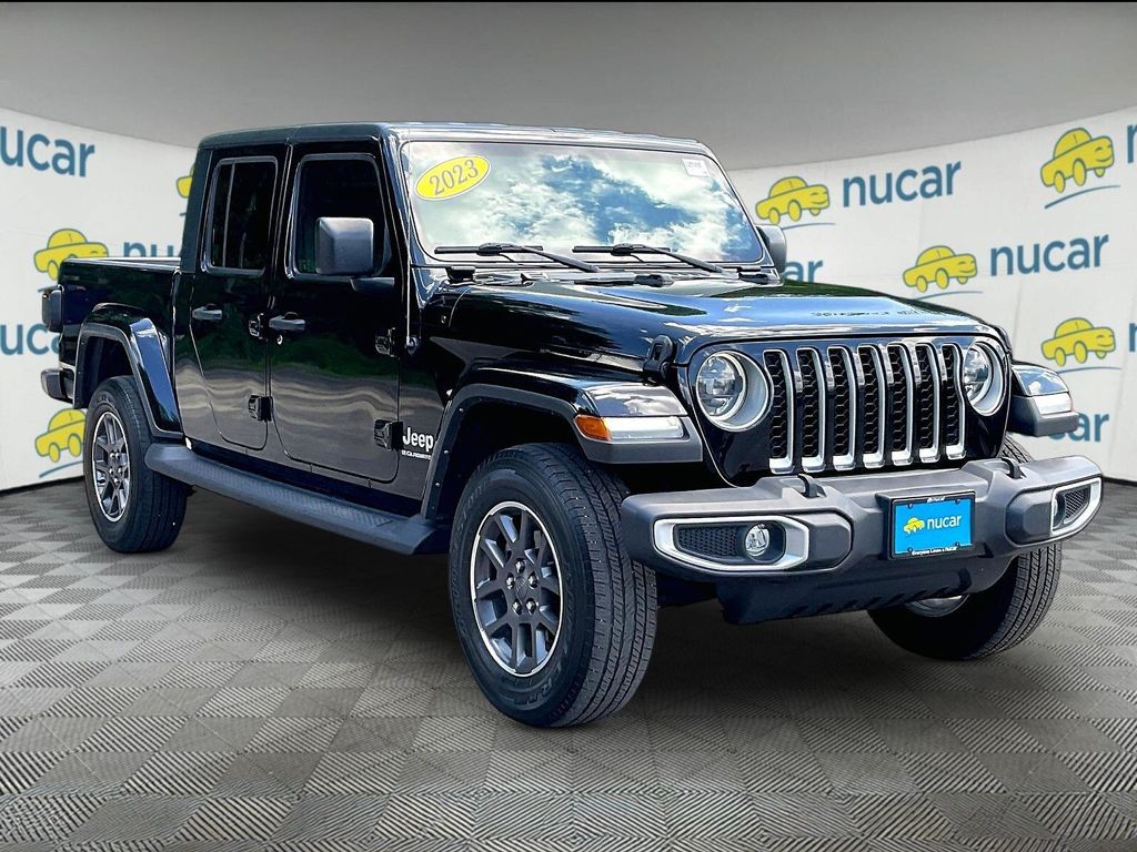 2023 Jeep Gladiator — photo 1