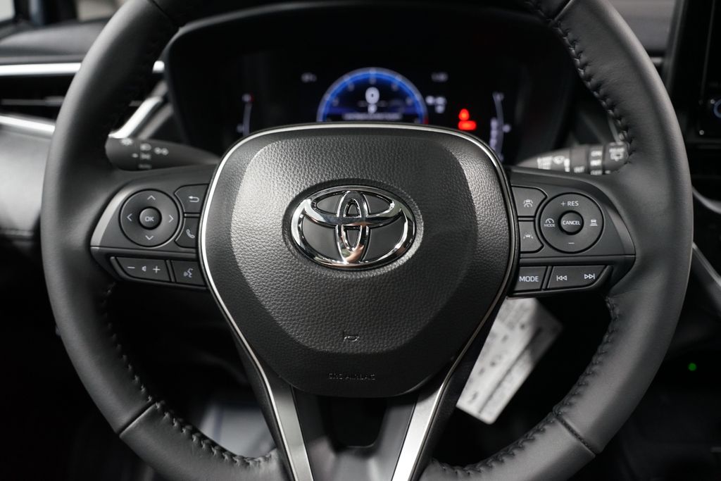 Thumbnail: 2026 Toyota Corolla Cross - 12
