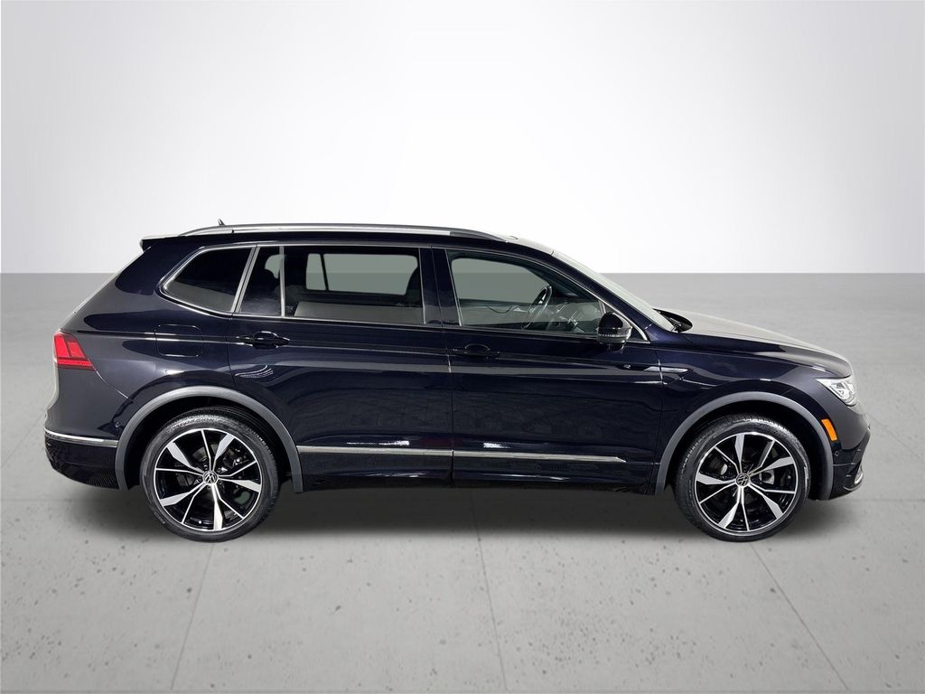 2022 Volkswagen Tiguan SEL Premium R-Line photo 4