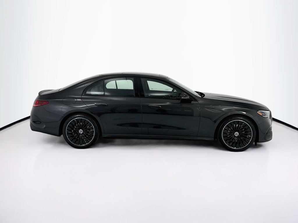 Thumbnail: 2027 Mercedes-Benz E-Class - 4