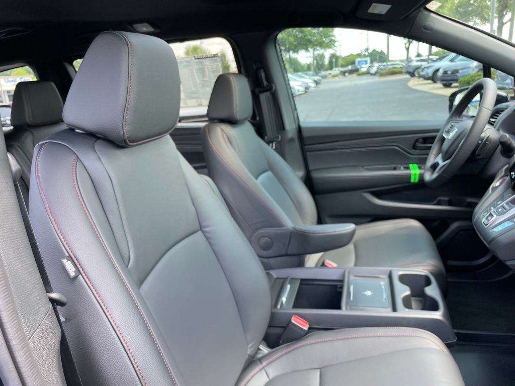 Thumbnail: 2026 Honda Odyssey - 31