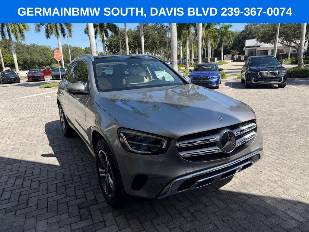 Used 2022  Mercedes-Benz GLC 300 image 6