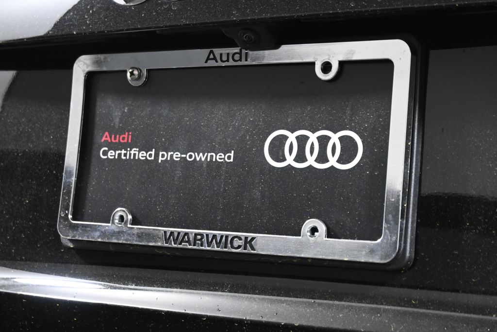 Thumbnail: 2025 Audi Q3 - 14