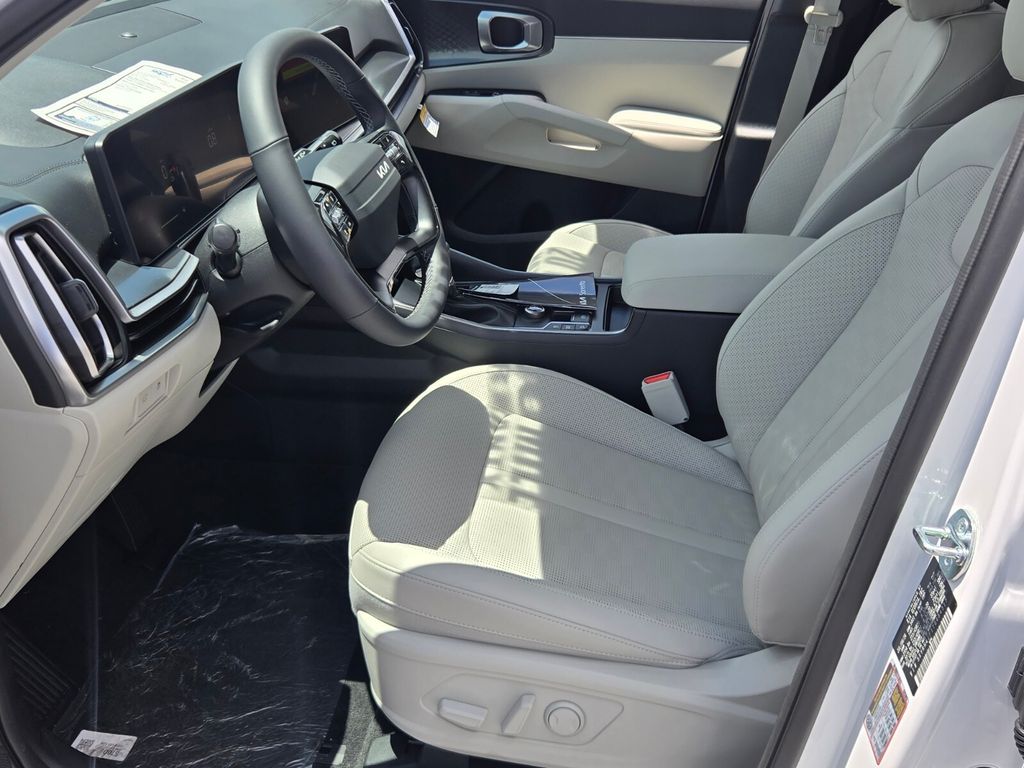 2026 Kia Sorento - $37,567