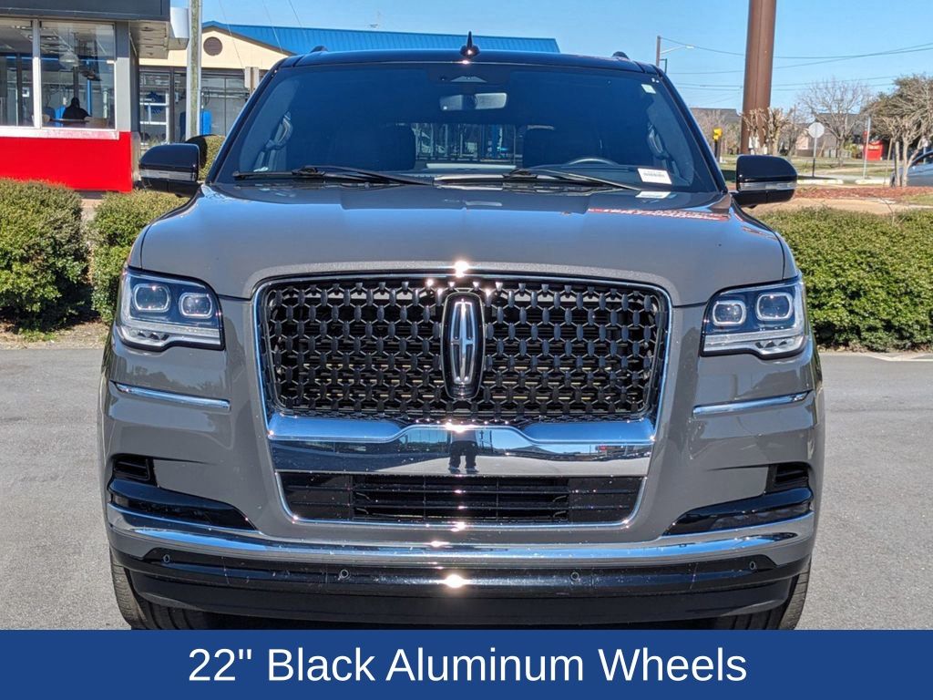 2022 Lincoln Navigator Black Label