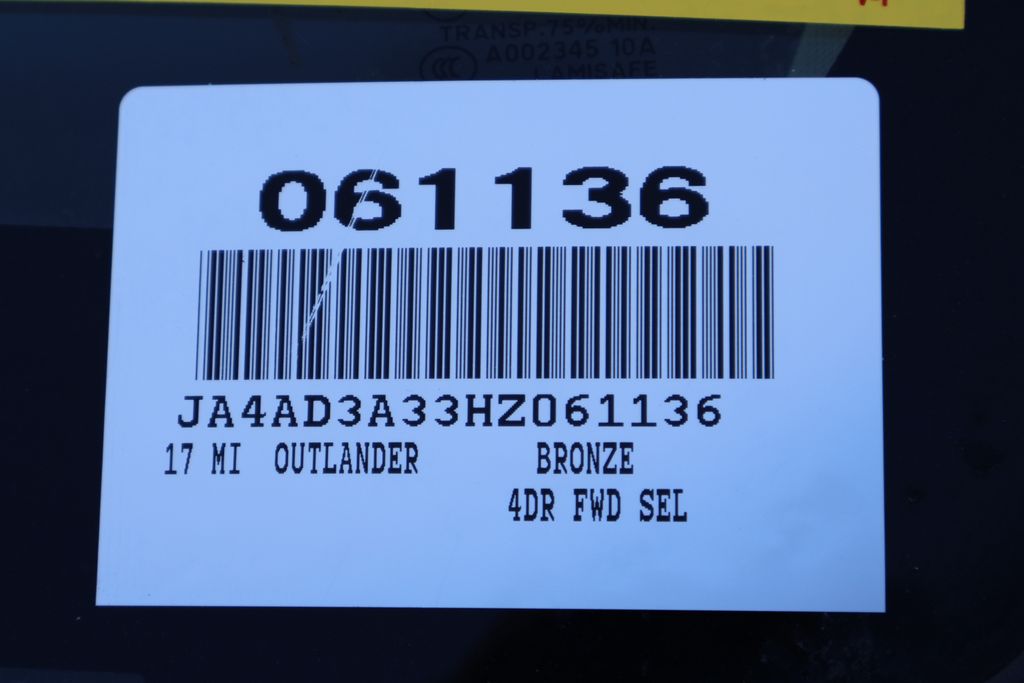 Thumbnail: 2017 Mitsubishi Outlander - 7