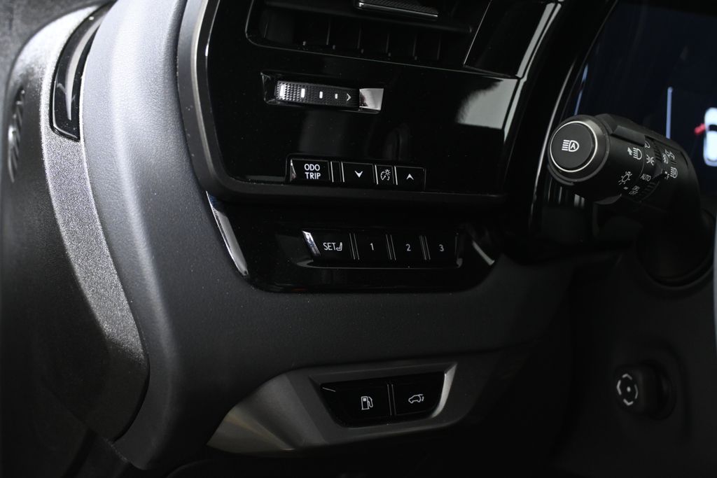 Thumbnail: 2025 Lexus RX - 26