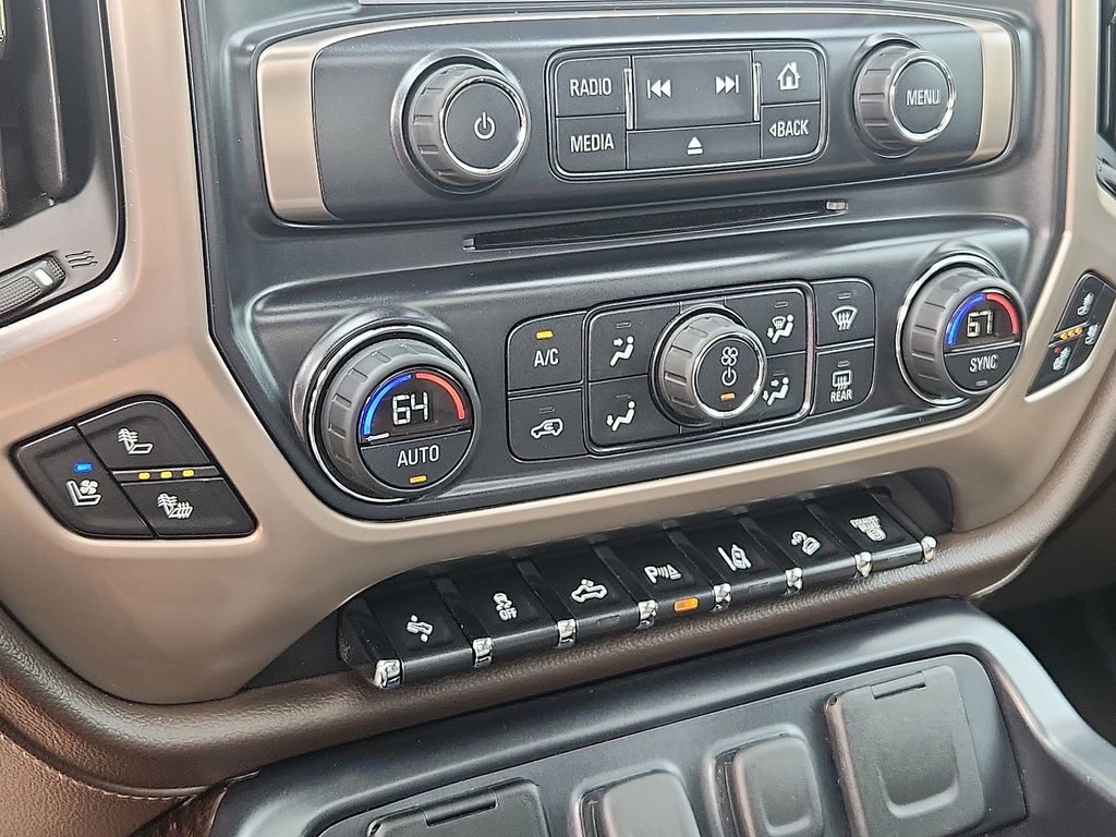 2016 GMC Sierra 2500 Denali 15