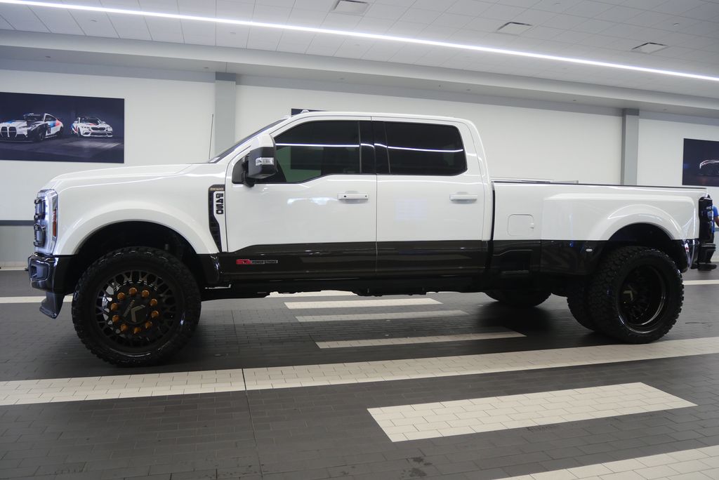 Thumbnail: 2025 Ford F-450 - 13