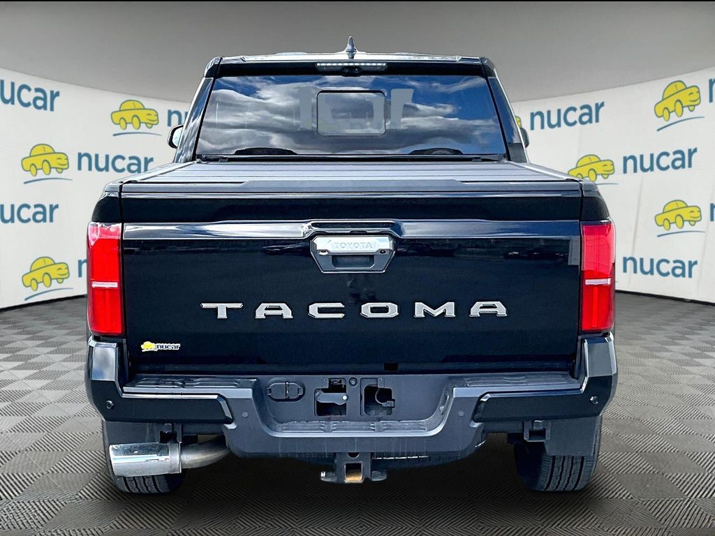 2024 Toyota Tacoma — photo 5