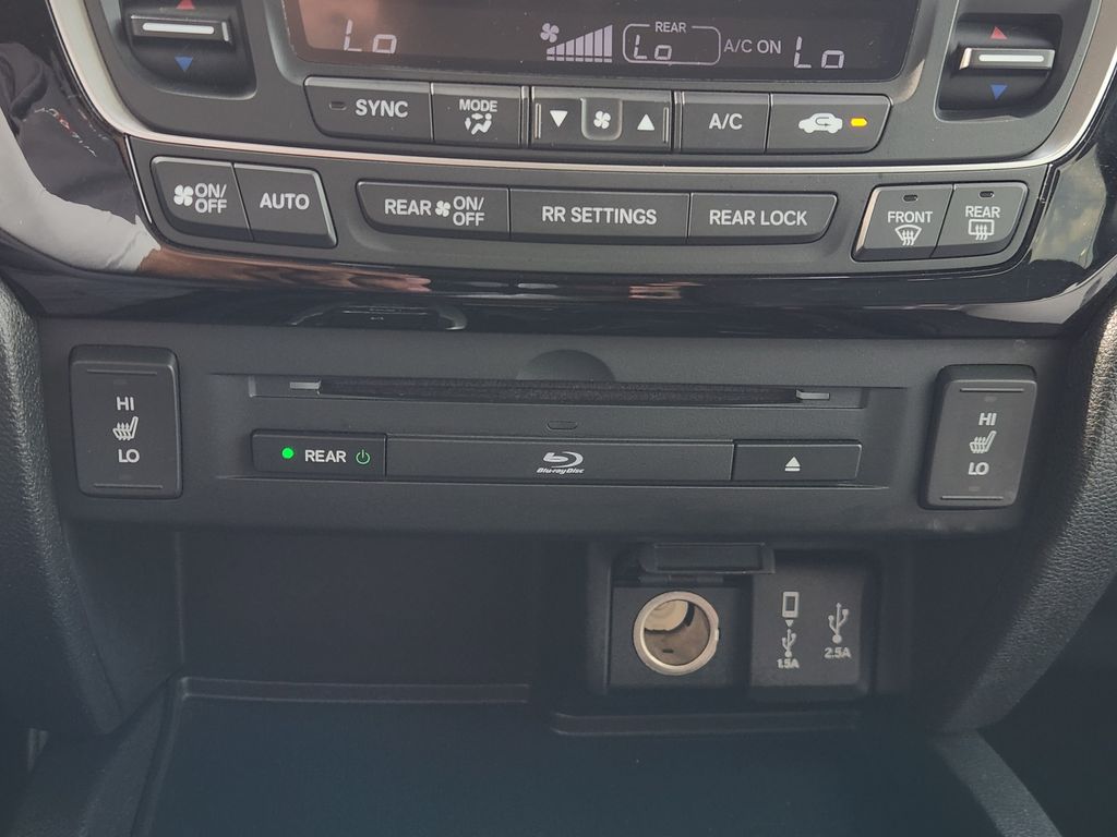 2017 Honda Pilot Touring Gray at Community Honda