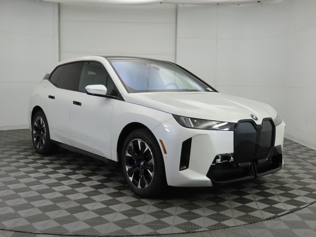 Thumbnail: 2026 BMW iX - 3