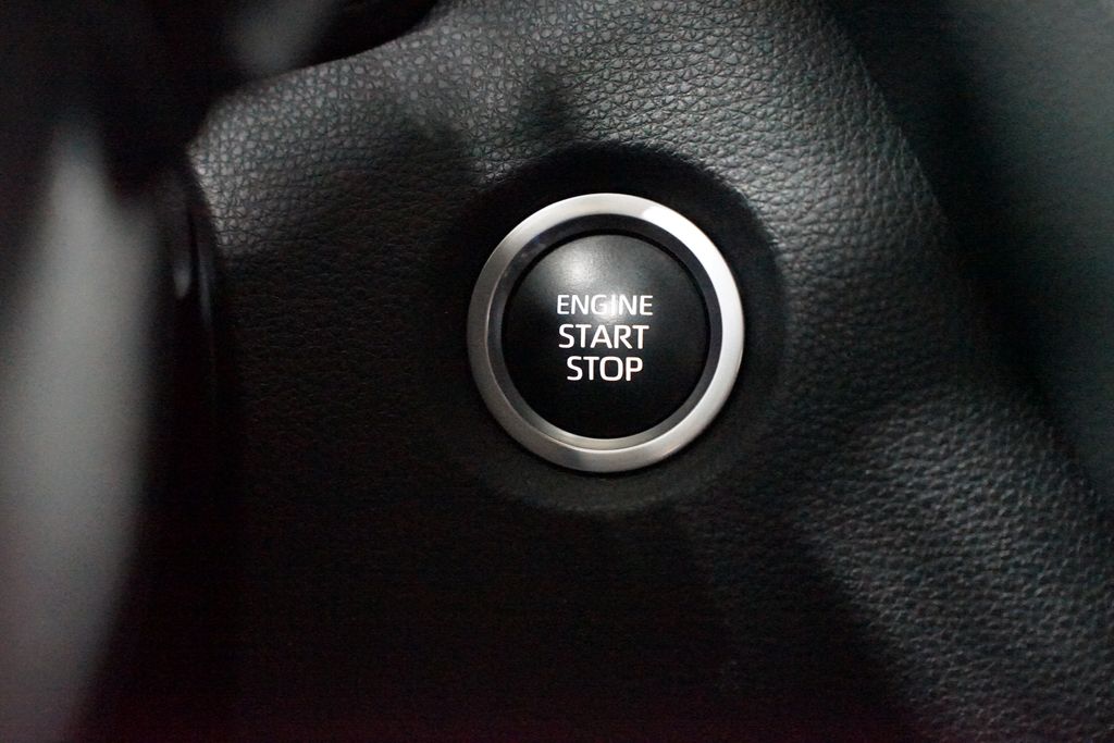 Thumbnail: 2023 Toyota Corolla - 20