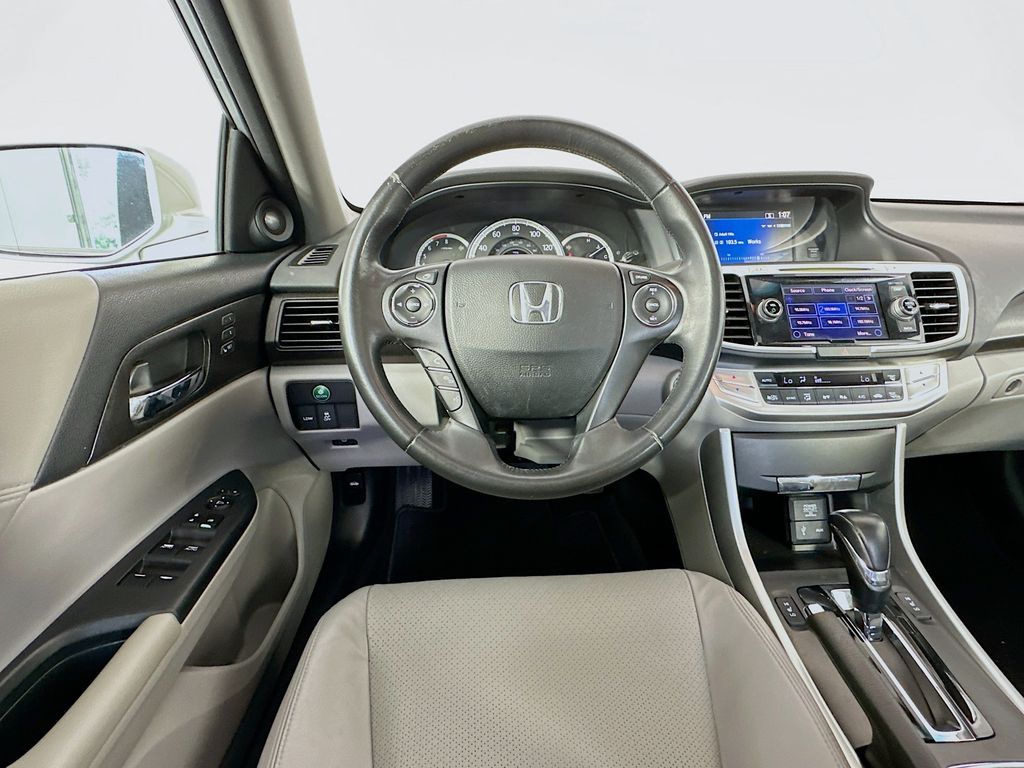 Thumbnail: 2013 Honda Accord - 23