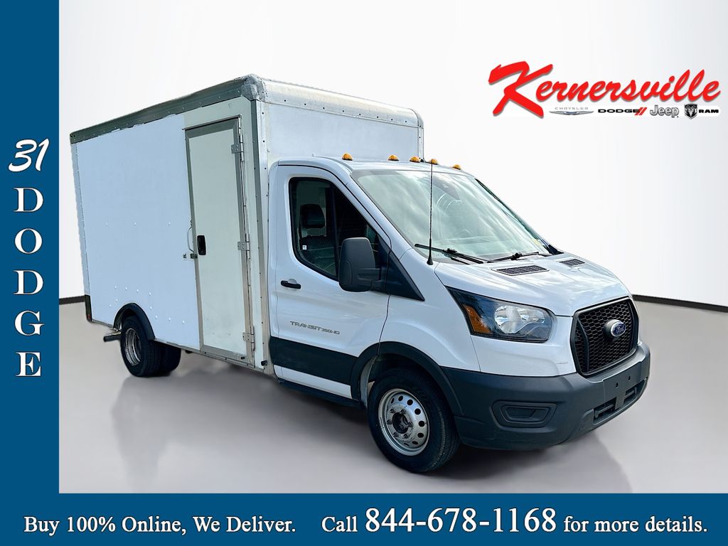 Oxford White 2022 Ford Transit Chassis 350 HD 9950 GVWR 156 Cutaway DRW RWD Van Rear-Wheel Drive