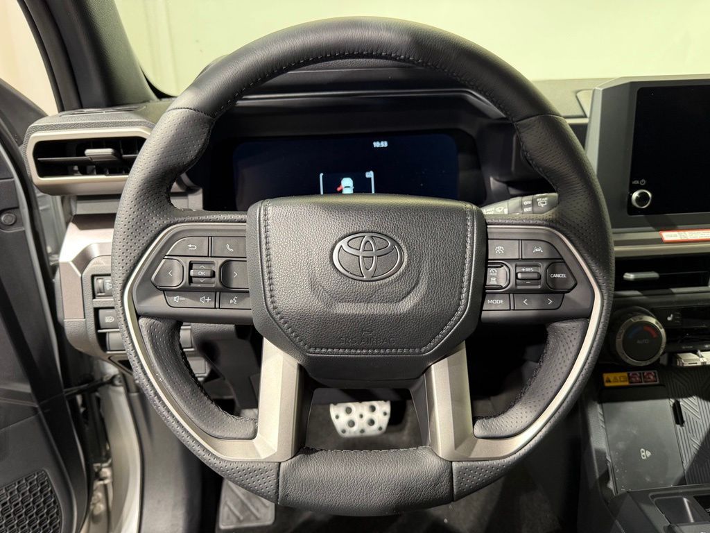 Thumbnail: 2026 Toyota 4Runner - 22