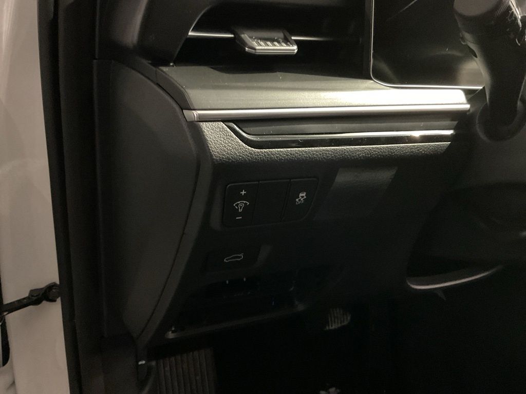 New 2026 White Kia GT-Line image 11