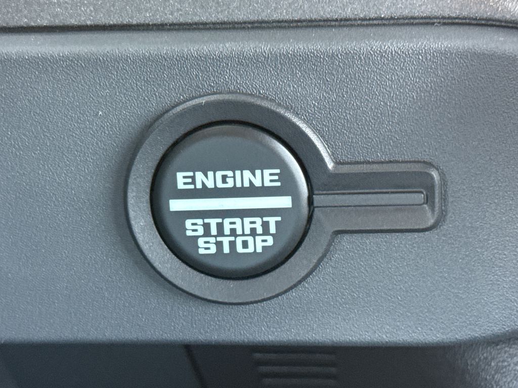 New 2026 Gray Ford Badlands image 23