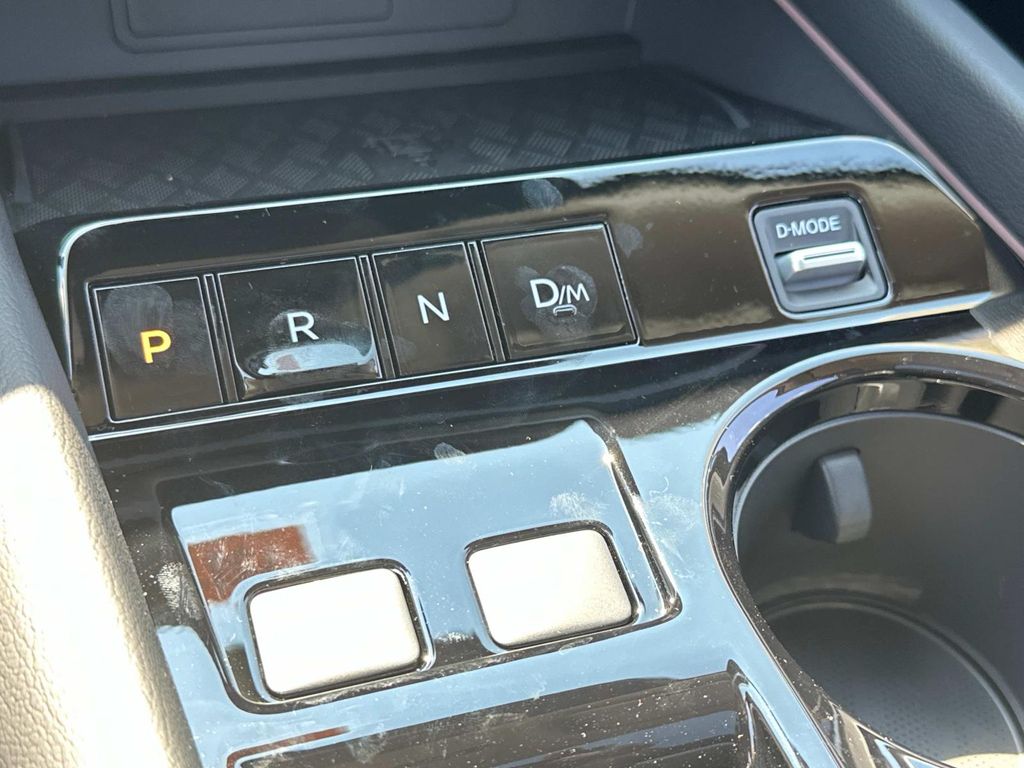 2025 Nissan Murano Platinum - Photo 7