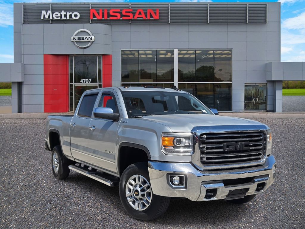 2015 GMC Sierra 2500HD SLT Crew Cab SB 4WD