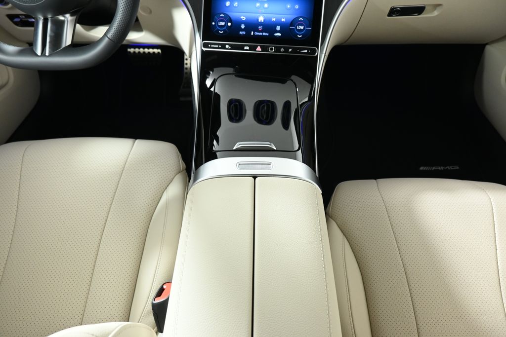 Thumbnail: 2026 Mercedes-Benz CLE - 18