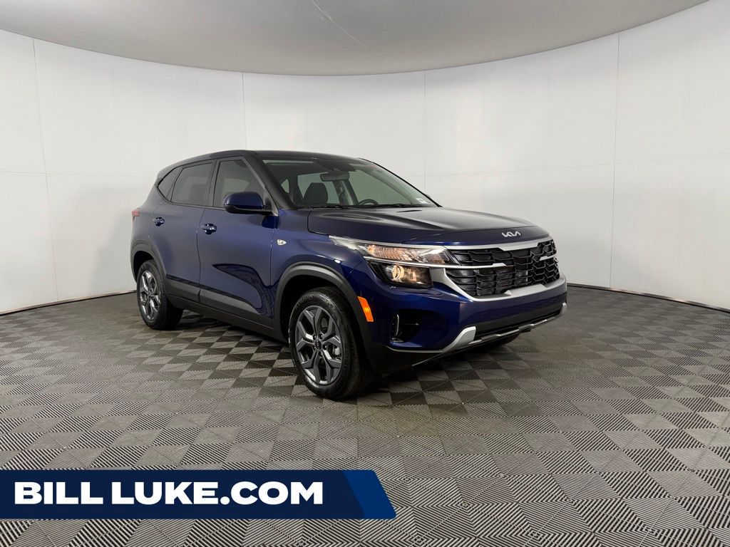 Dark Ocean Blue 2026 Kia Seltos LX AWD SUV / Crossover All-Wheel Drive Continuously Variable Transmission