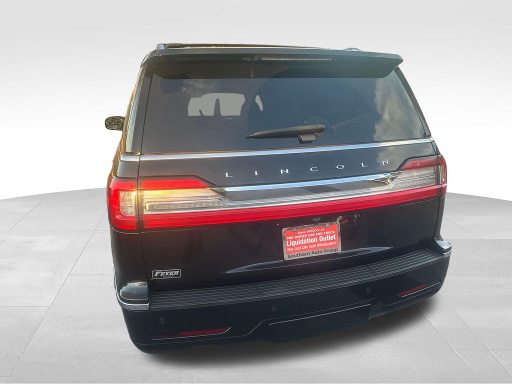 Used 2020 Black Lincoln Reserve image 21