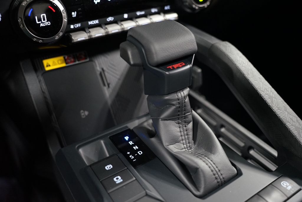 2025 Toyota Tacoma TRD Sport 24