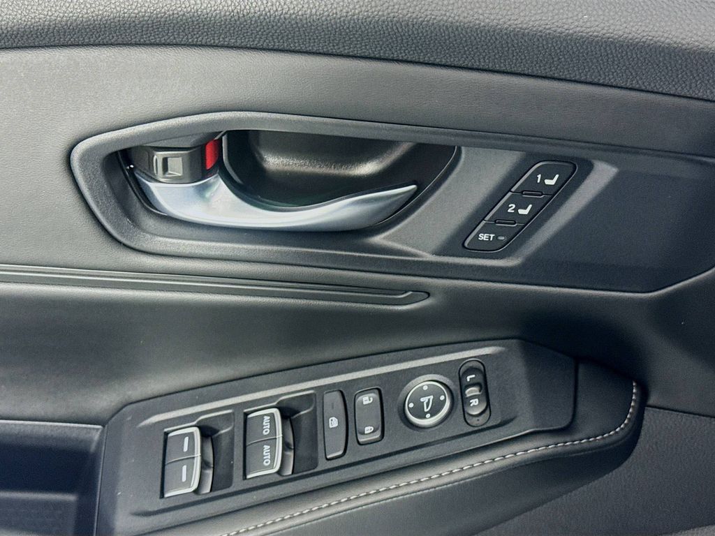 Used Car 2023 Honda Accord Hybrid  Sport-l For Sale Under $30,000 In Austin, Texas