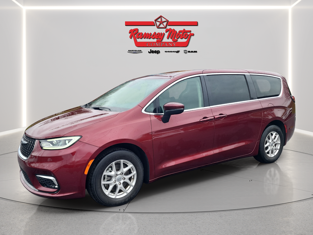 2023 Chrysler Pacifica Touring L FWD