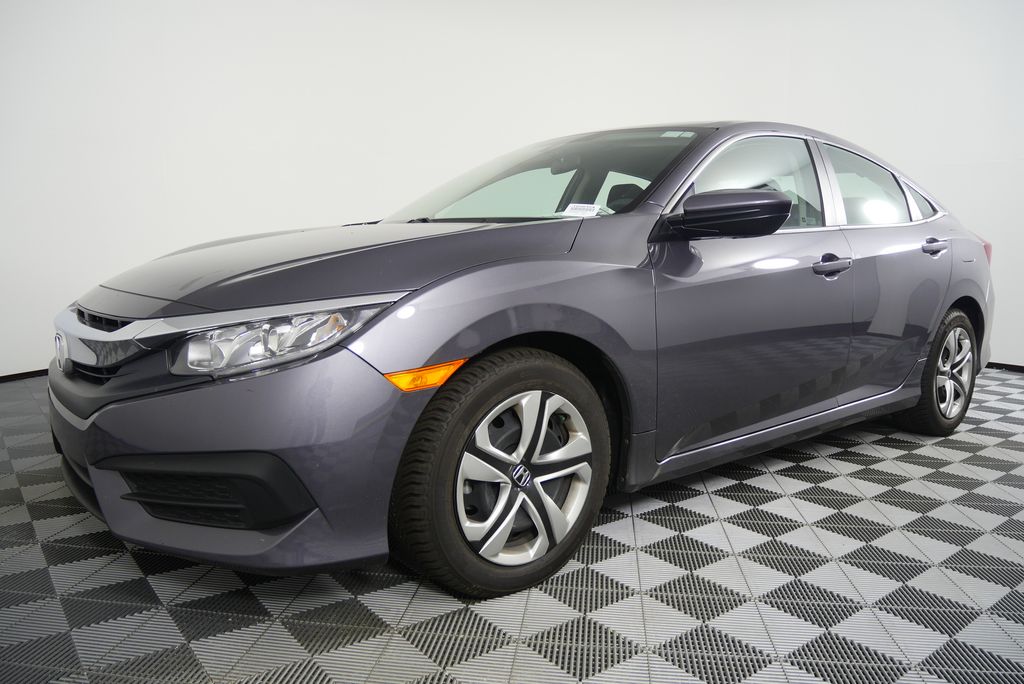 Thumbnail: 2017 Honda Civic - 8