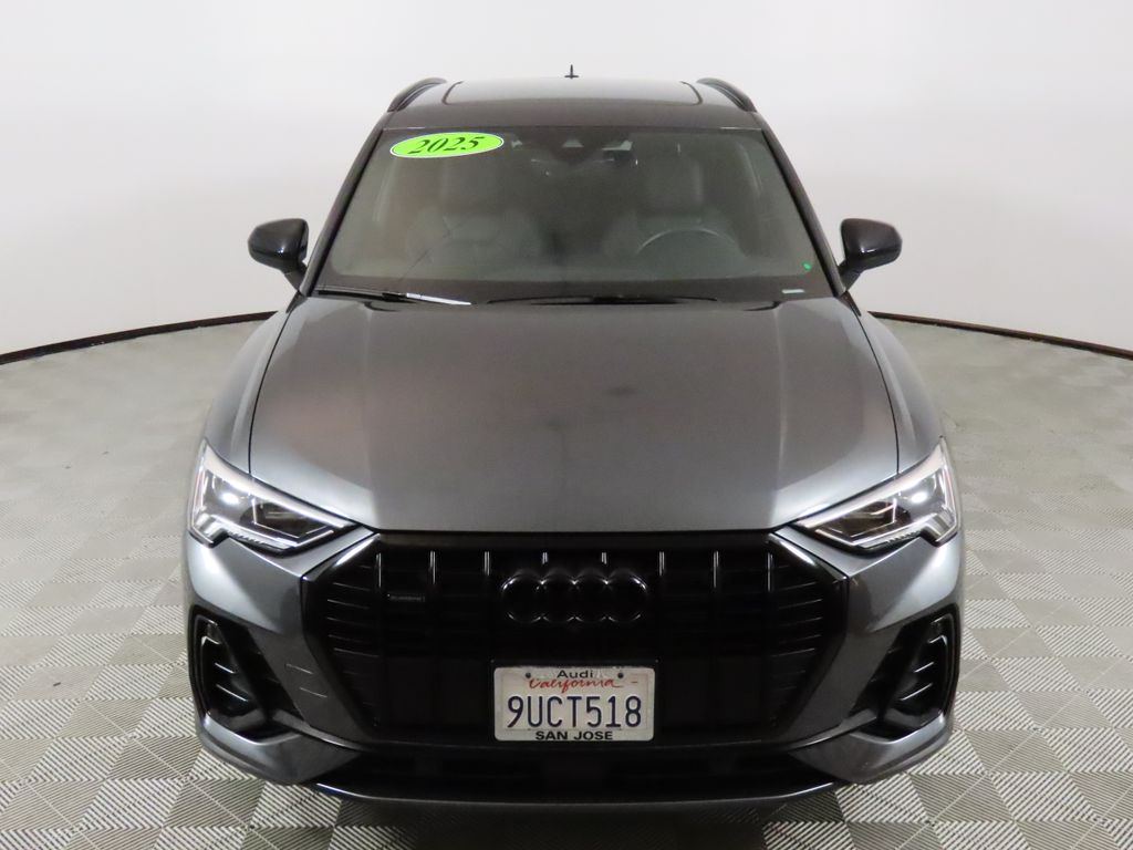 Thumbnail: 2025 Audi Q3 - 8