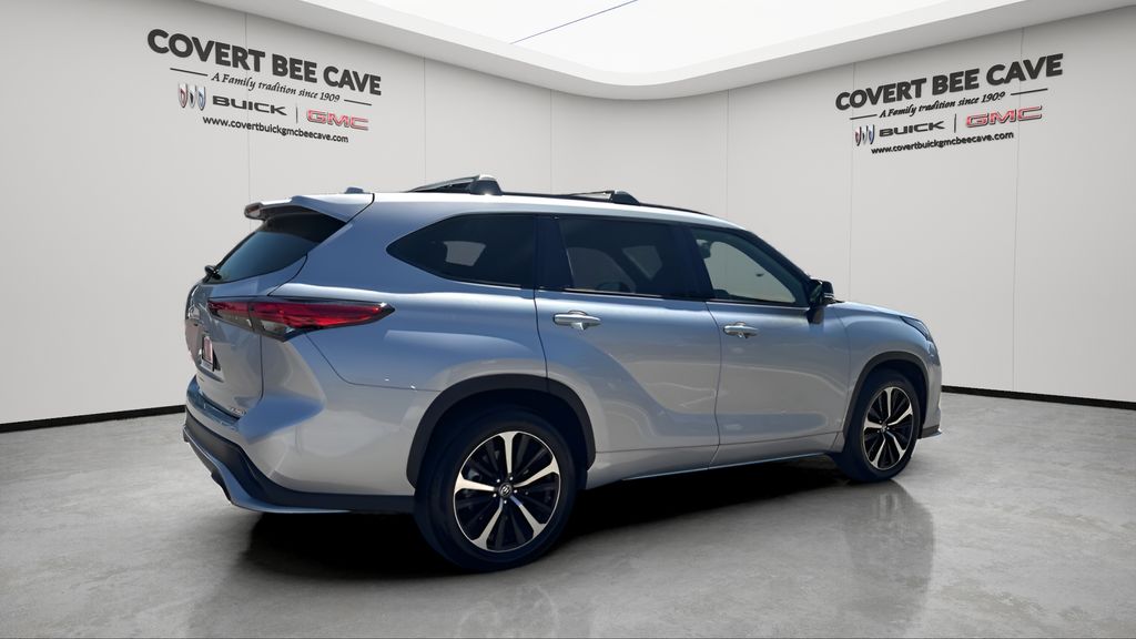Used Car 2021 Toyota Highlander  Xse For Sale Under $40,000 In Austin, Texas