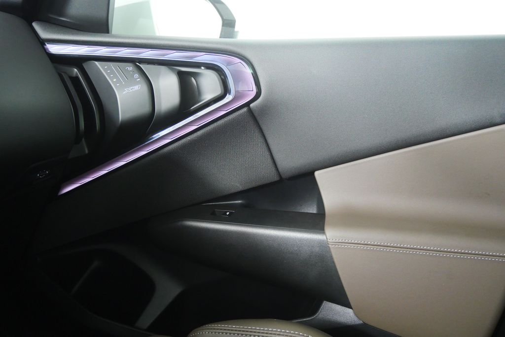 Thumbnail: 2025 BMW X3 - 29