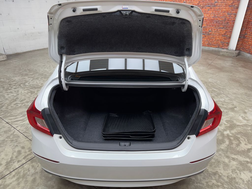 Used 2020 White Honda LX image 27