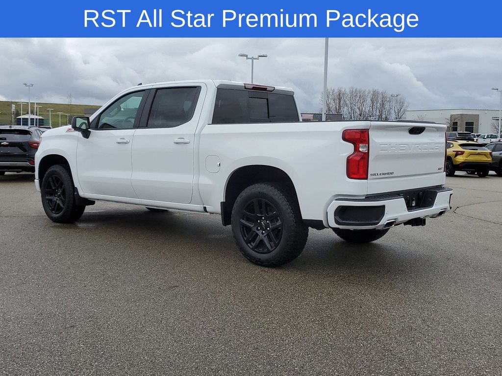 2025 Chevrolet Silverado 1500 RST 3