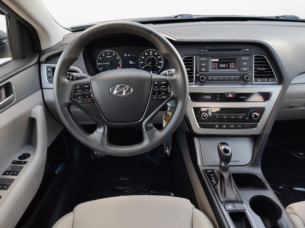 Used Car 2017 Hyundai Sonata  Base For Sale Under $10,000 In Austin, Texas