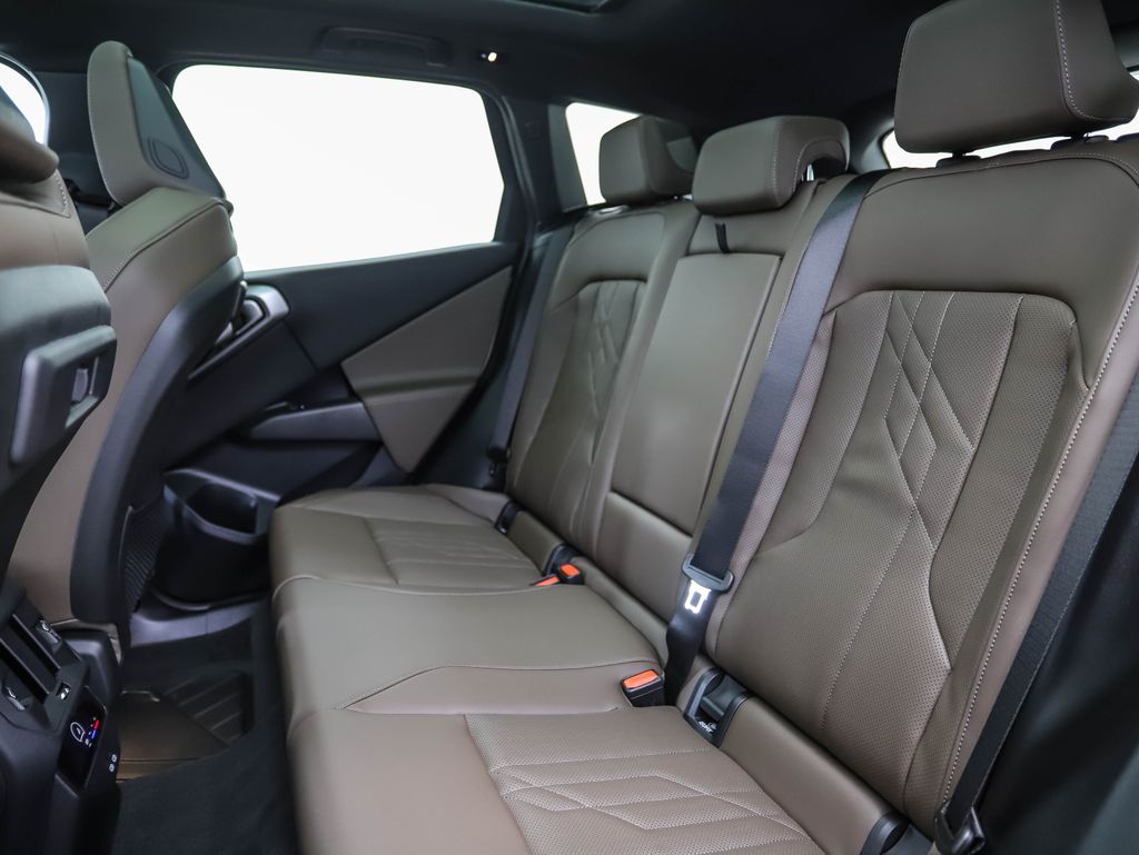 Thumbnail: 2026 BMW X3 - 21