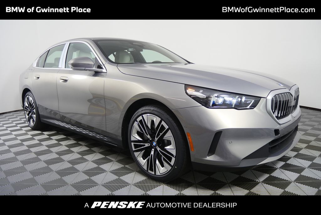 Thumbnail: 2026 BMW 5 Series - 1