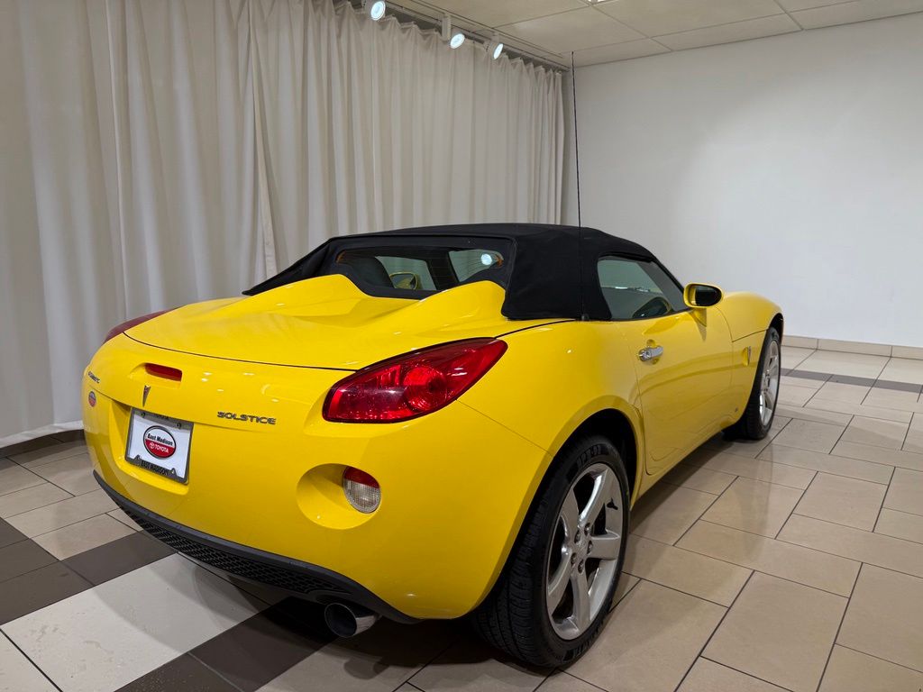 Thumbnail: 2007 Pontiac Solstice - 5